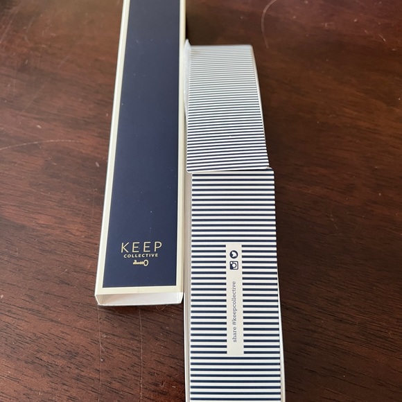 New with tags multi chain Stella & Dot necklace in gold - Picture 4 of 8